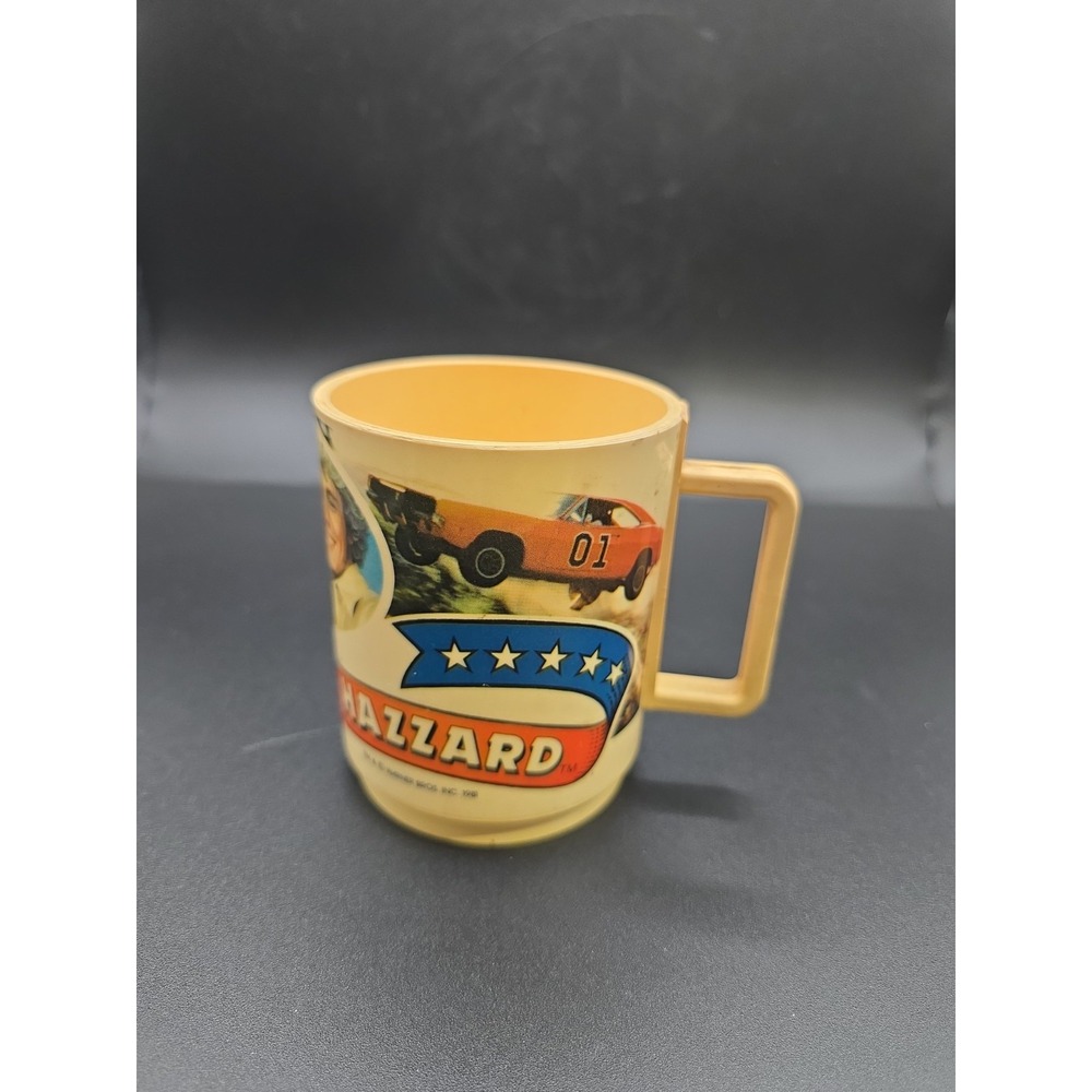 Vintage 1981 Deka The Dukes of Hazard Beige Plastic Cup Mug Warner Brothers